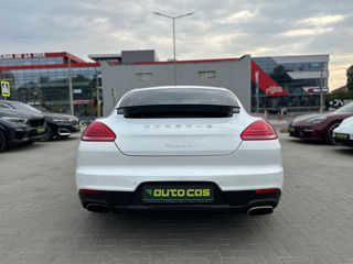 Porsche Panamera foto 5