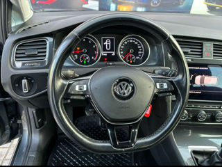 Volkswagen Golf foto 9