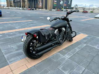 Indian Motorcycle Scout Bobber foto 3