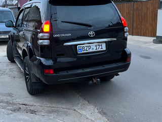 Toyota Land Cruiser Prado foto 6