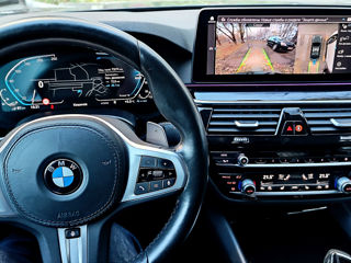 BMW 5 Series foto 11