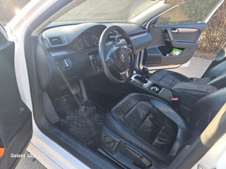 Volkswagen Passat foto 3