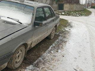 Audi 80 foto 3