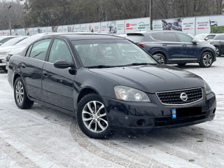 Nissan Altima foto 5