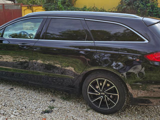 Ford Mondeo foto 5