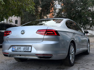 Volkswagen Passat foto 7