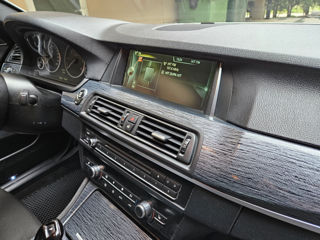 BMW 5 Series фото 7