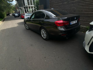 BMW 3 Series foto 8