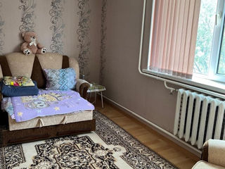 Apartament cu 2 camere, 40 m², Centru, Cahul foto 3