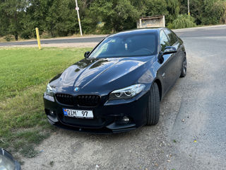 BMW 5 Series foto 6