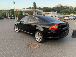 Volvo S80 foto 2