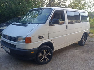 Volkswagen Transporter foto 2