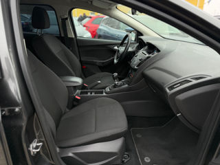 Ford Focus foto 14