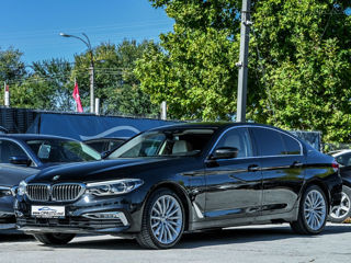 BMW 5 Series foto 1