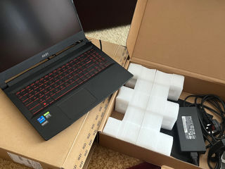 Msi Katana gf66 , Rtx 3060 , core I7 , 1T