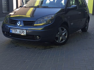 Renault Scenic foto 3