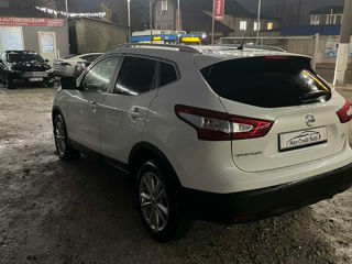 Nissan Qashqai foto 4