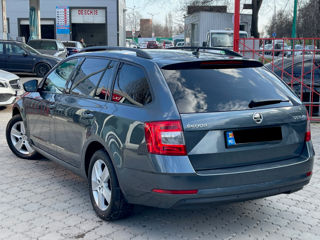 Skoda Octavia foto 4