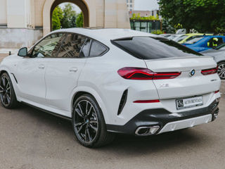 BMW X6 xDrive30d alb mineral foto 3