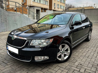 Skoda Superb foto 3