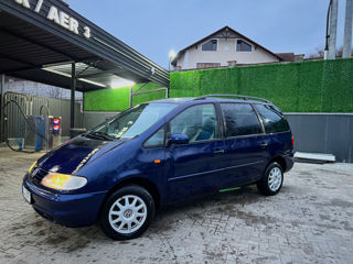 Volkswagen Sharan foto 8