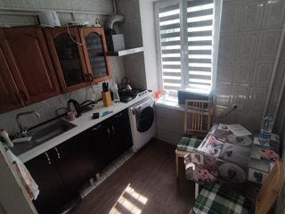 Apartament cu 1 cameră, 33 m², Botanica, Chișinău foto 3