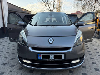 Renault Grand Scenic foto 10