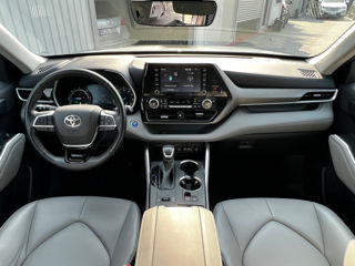 Toyota Highlander foto 11