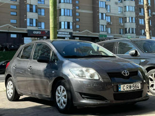 Toyota Auris foto 2