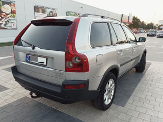 Volvo XC90 foto 4