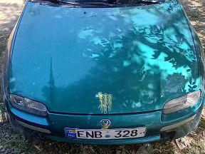 Mazda 323 foto 3