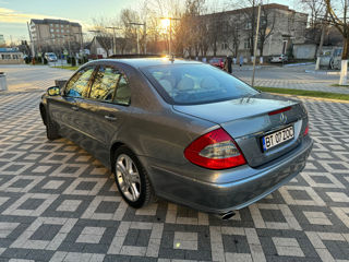 Mercedes E-Class foto 5