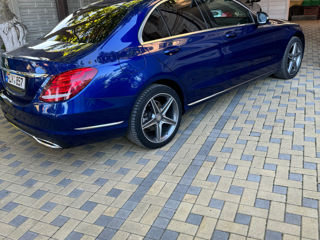 Mercedes C-Class foto 6