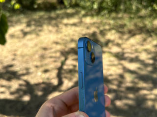 iPhone 13 128 gb foto 1