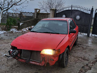 Mazda 323 foto 5