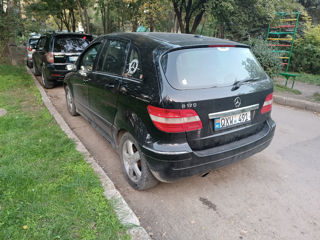 Mercedes B-Class foto 5