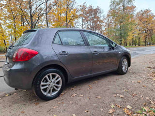 Toyota Auris foto 3