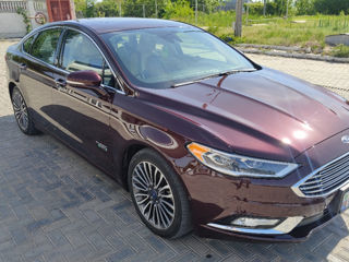 Ford Fusion foto 6