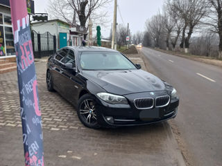 BMW 5 Series foto 4