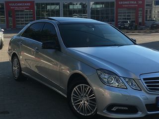 Mercedes E Class foto 6