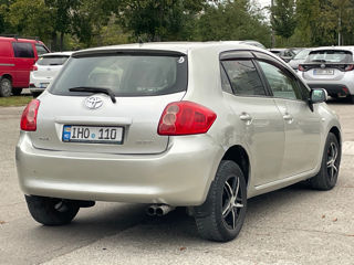 Toyota Auris foto 4