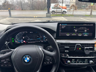 BMW 5 Series foto 10