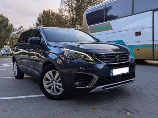 Peugeot 5008 foto 2