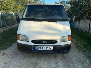 Ford Transit foto 3