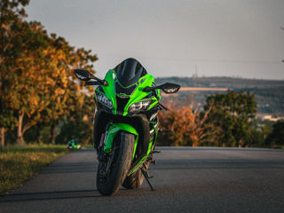 Kawasaki Ninja zx-10r foto 10