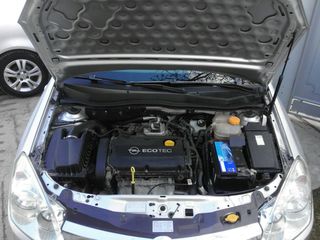 Opel Astra foto 8