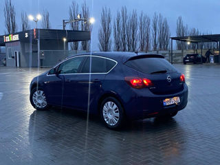 Opel Astra foto 3