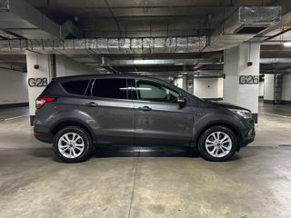 Ford Kuga foto 4