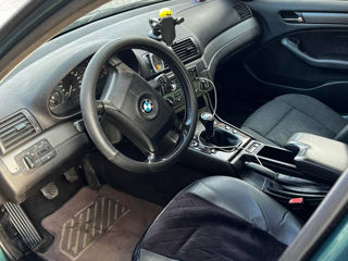 BMW 3 Series foto 5