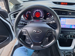 KIA Ceed foto 8